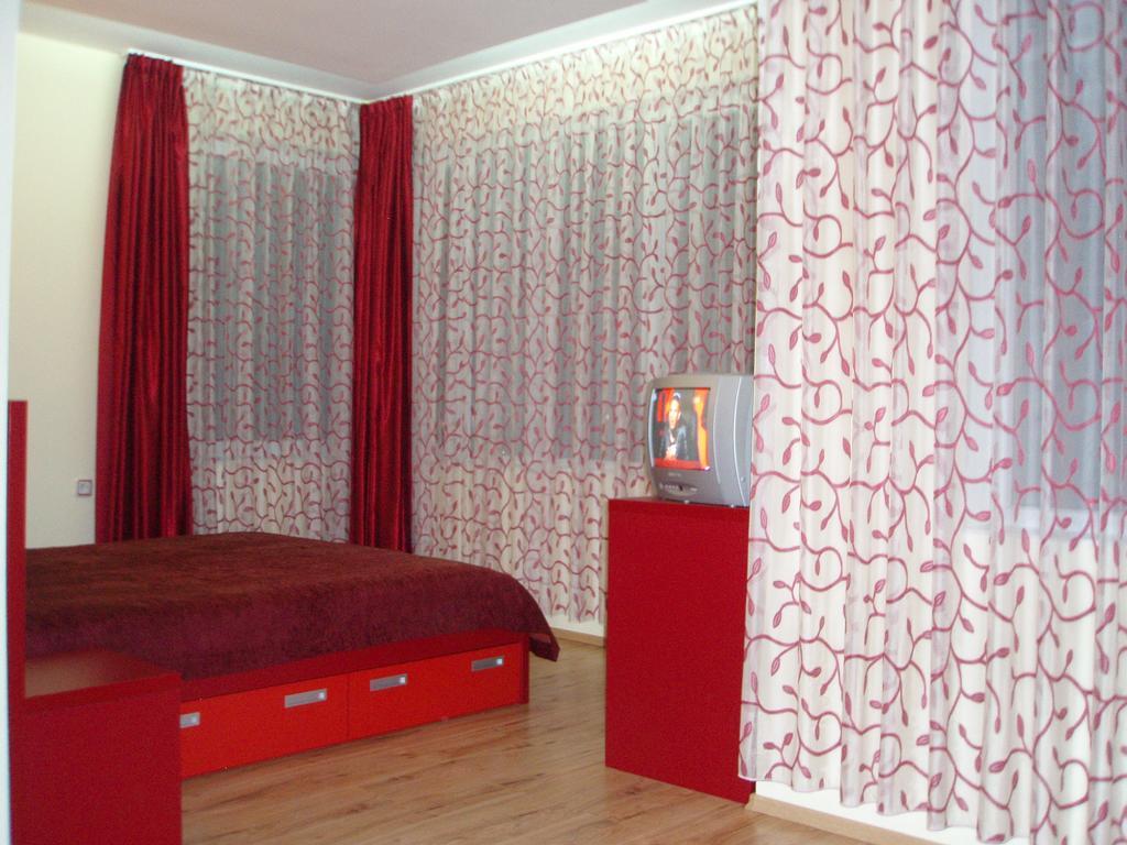 Mania Guest House Калофер Номер фото